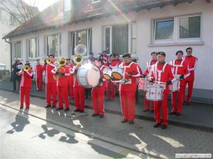 taunuskarnevalszug2011_001 